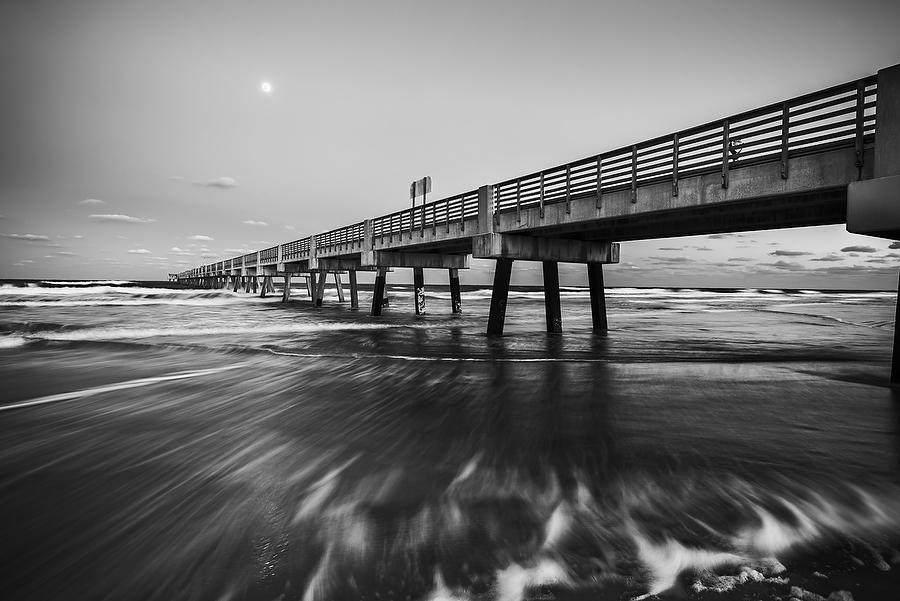 Jacksonville Beach Pier 112315-45BW : Black and White : Will Dickey Florida Fine Art Nature and Wildlife Photography - Images of Florida's First Coast - Nature and Landscape Photographs of Jacksonville, St. Augustine, Florida nature preserves