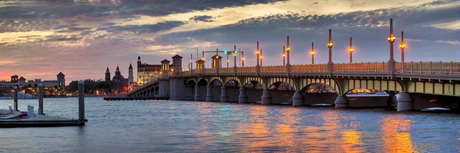 Bridge of Lions,
St. Augustine
BridgeOfLions022012-P : Panoramas and Cityscapes : Will Dickey Florida Fine Art Nature and Wildlife Photography - Images of Florida's First Coast - Nature and Landscape Photographs of Jacksonville, St. Augustine, Florida nature preserves