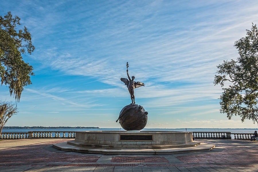 Memorial Park 
012516-21 : Landmarks & Historic Structures : Will Dickey Florida Fine Art Nature and Wildlife Photography - Images of Florida's First Coast - Nature and Landscape Photographs of Jacksonville, St. Augustine, Florida nature preserves