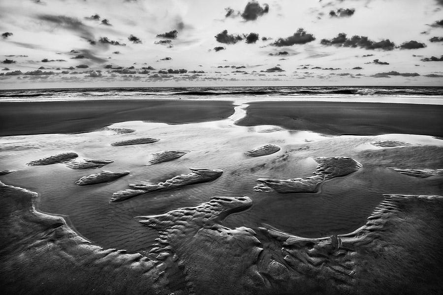 Jacksonville Beach Pool 051019-82BW : Black and White : Will Dickey Florida Fine Art Nature and Wildlife Photography - Images of Florida's First Coast - Nature and Landscape Photographs of Jacksonville, St. Augustine, Florida nature preserves