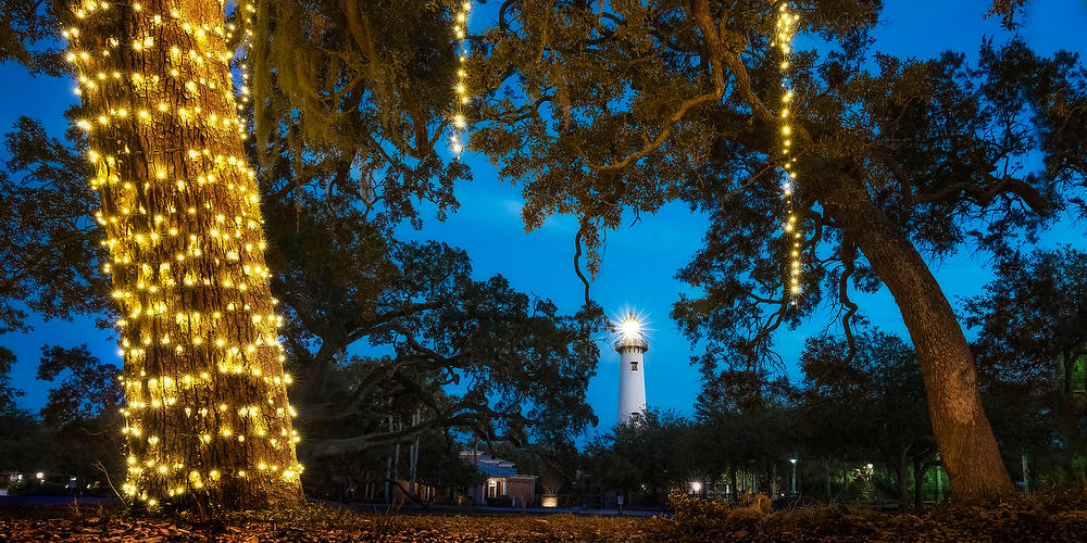 St. Simons Light 
122422-571P : Landmarks & Historic Structures : Will Dickey Florida Fine Art Nature and Wildlife Photography - Images of Florida's First Coast - Nature and Landscape Photographs of Jacksonville, St. Augustine, Florida nature preserves