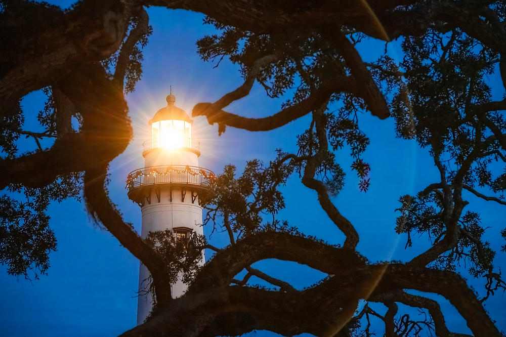 St. Simons Light 
122422-581 : Landmarks & Historic Structures : Will Dickey Florida Fine Art Nature and Wildlife Photography - Images of Florida's First Coast - Nature and Landscape Photographs of Jacksonville, St. Augustine, Florida nature preserves