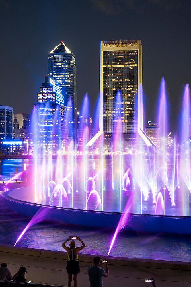 Friendship Fountain Jacksonville 
031324-88 : Panoramas and Cityscapes : Will Dickey Florida Fine Art Nature and Wildlife Photography - Images of Florida's First Coast - Nature and Landscape Photographs of Jacksonville, St. Augustine, Florida nature preserves