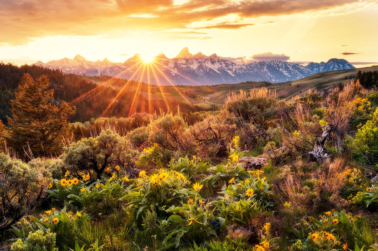 Grand Teton Sunset 
052825-1363 : Wyoming : Will Dickey Florida Fine Art Nature and Wildlife Photography - Images of Florida's First Coast - Nature and Landscape Photographs of Jacksonville, St. Augustine, Florida nature preserves