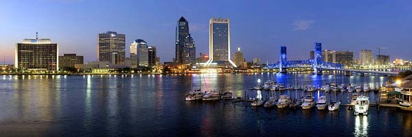 Jacksonville Skyline Wide
090708-P : Panoramas and Cityscapes : Will Dickey Florida Fine Art Nature and Wildlife Photography - Images of Florida's First Coast - Nature and Landscape Photographs of Jacksonville, St. Augustine, Florida nature preserves